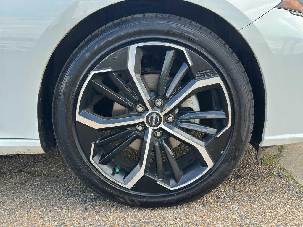 2024 Nissan Altima SR FWD
