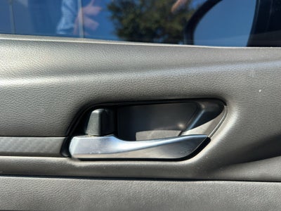 2021 Nissan Altima SR FWD