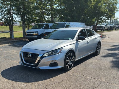 2021 Nissan Altima SR FWD