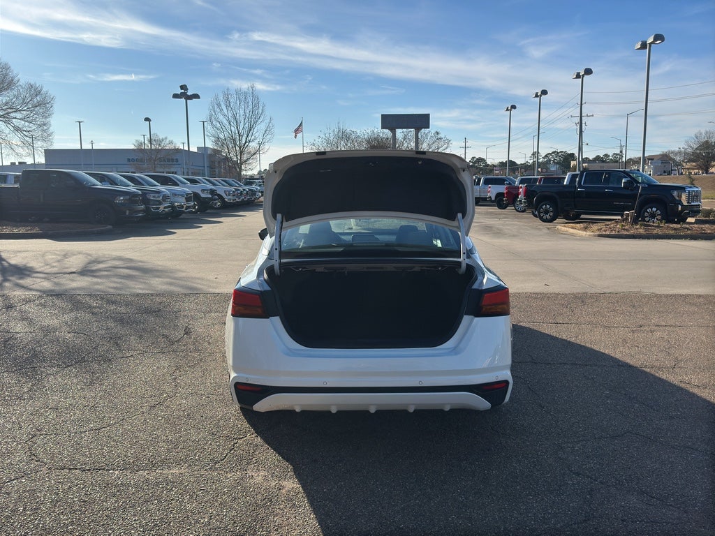 2025 Nissan Altima SV