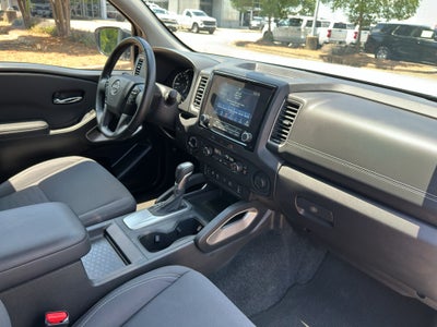 2024 Nissan Frontier Crew Cab SV 4x4