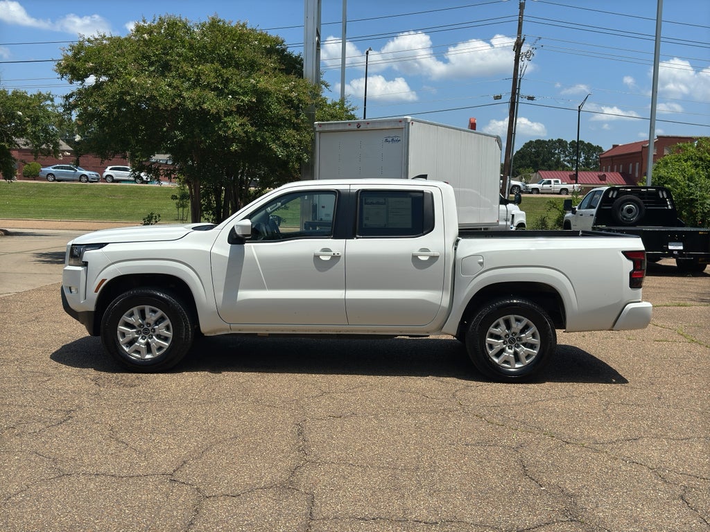 2024 Nissan Frontier Crew Cab SV 4x4