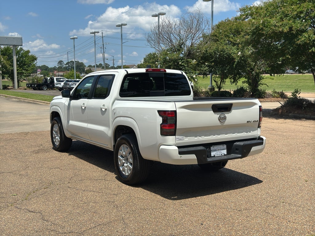 2024 Nissan Frontier Crew Cab SV 4x4