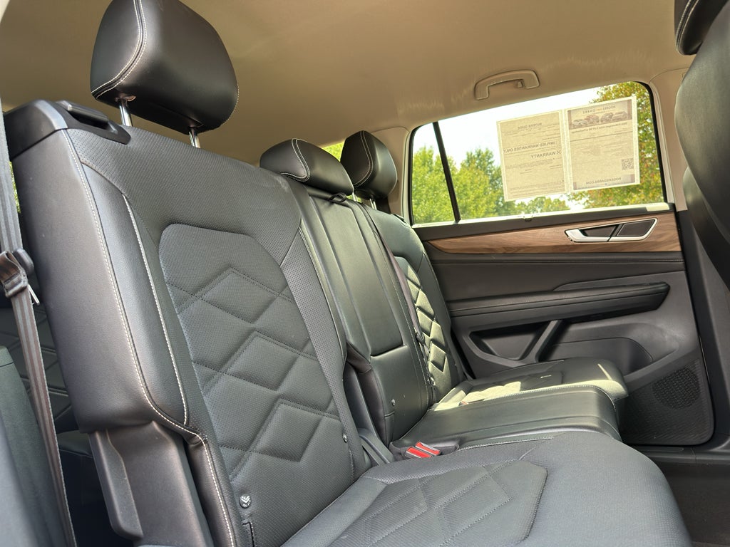 2024 Volkswagen Atlas 2.0T SE w/Technology