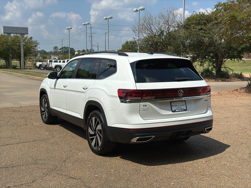 2024 Volkswagen Atlas 2.0T SE w/Technology