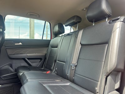 2022 Volkswagen Atlas 2.0T SE w/Technology