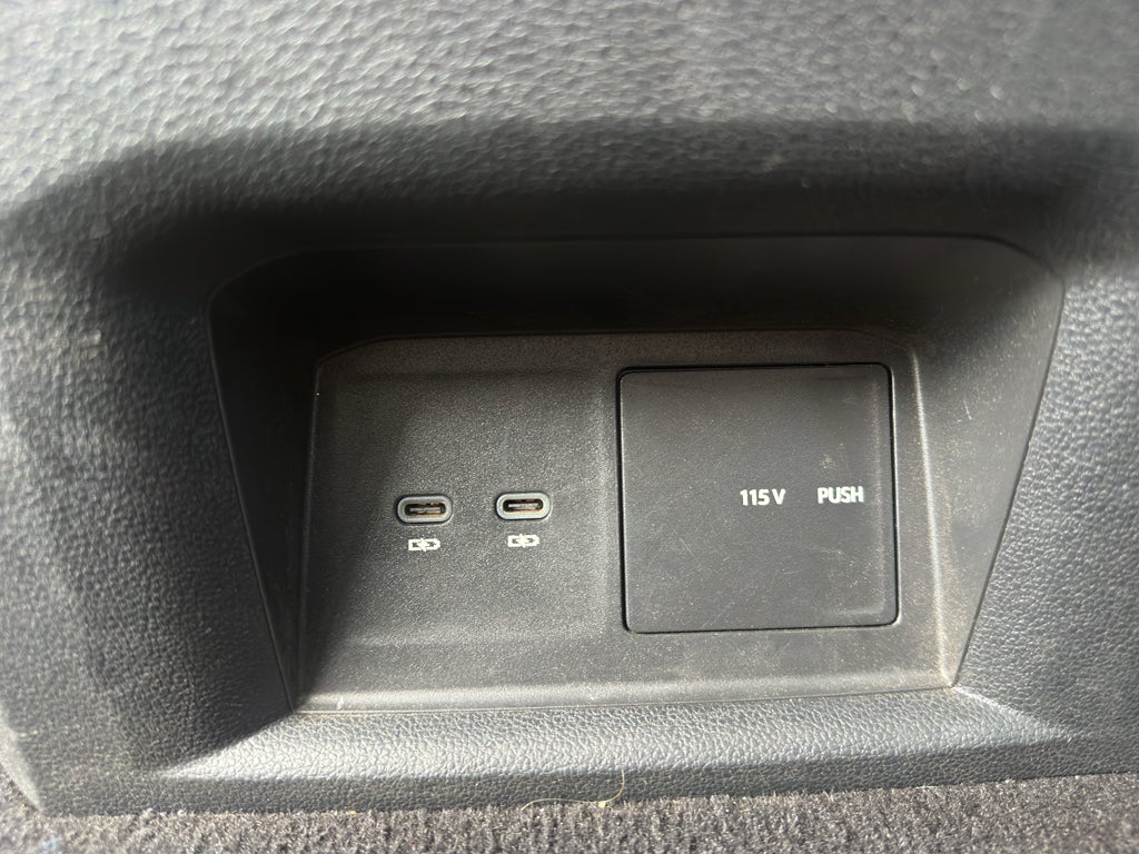 2022 Volkswagen Atlas 2.0T SE w/Technology