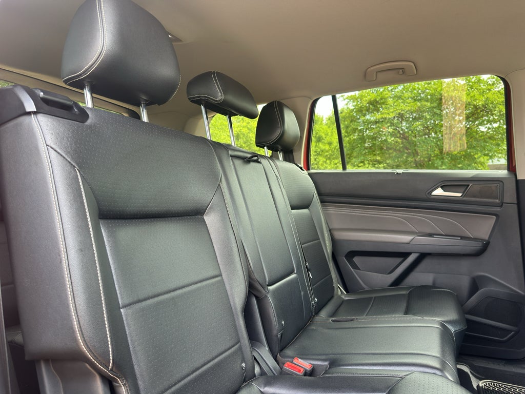 2022 Volkswagen Atlas 2.0T SE w/Technology