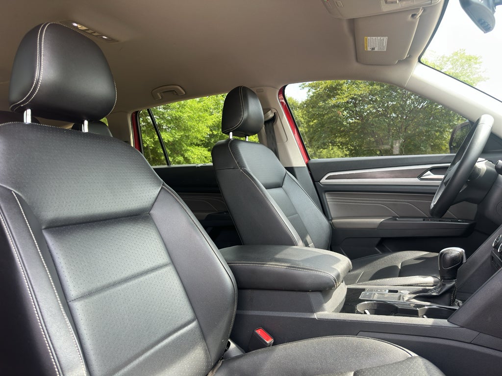 2022 Volkswagen Atlas 2.0T SE w/Technology