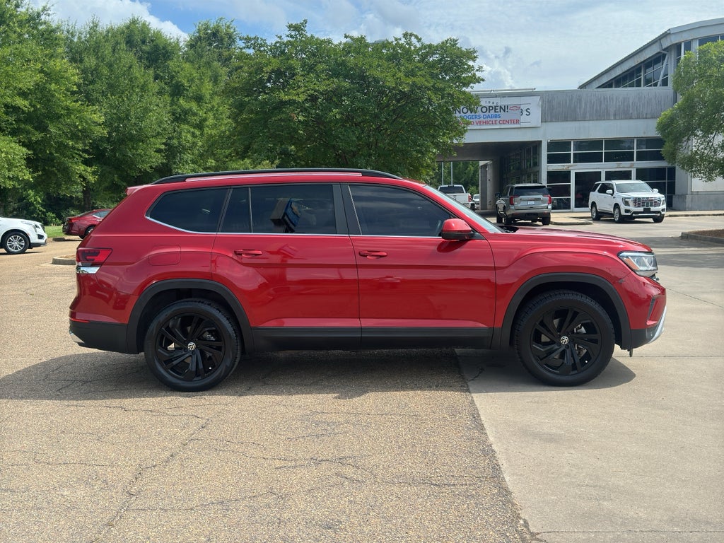 2022 Volkswagen Atlas 2.0T SE w/Technology