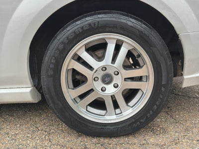 2005 Ford Mustang GT Deluxe