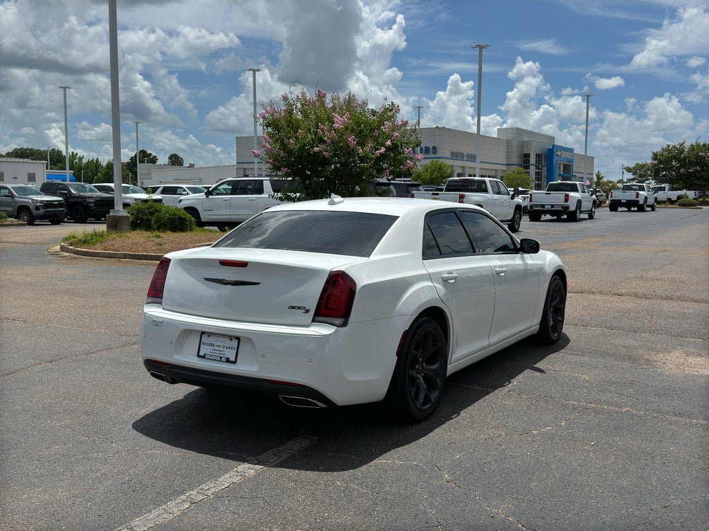 2021 Chrysler 300 300S