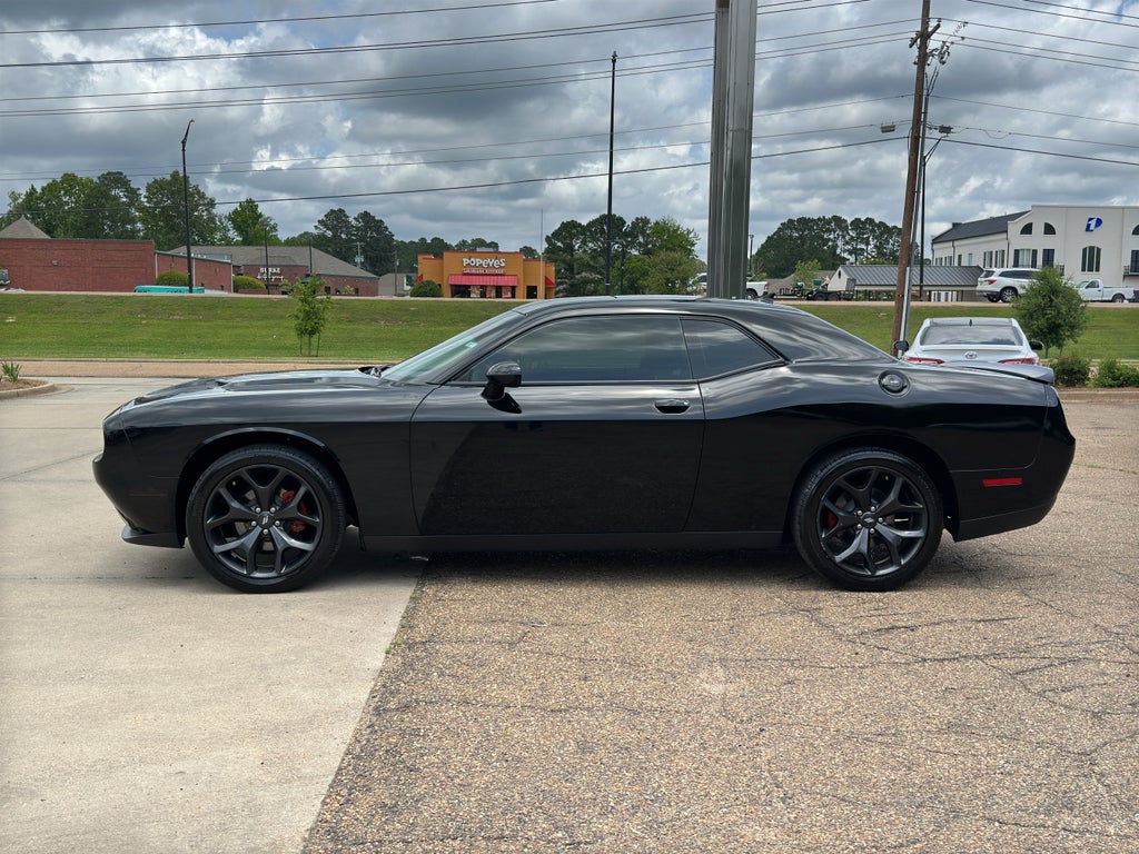 2020 Dodge Challenger SXT
