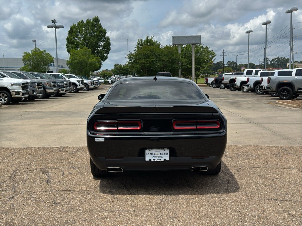 2020 Dodge Challenger SXT