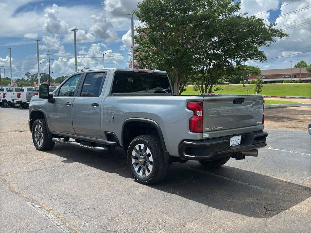 2024 Chevrolet Silverado 2500 HD Custom