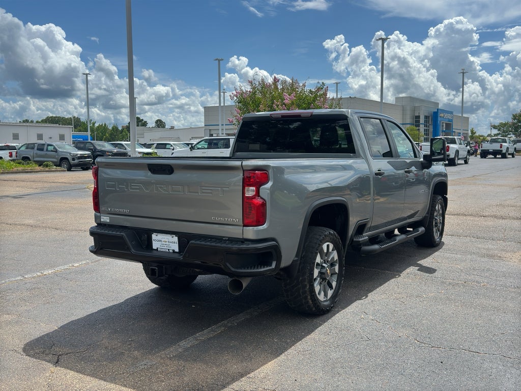 2024 Chevrolet Silverado 2500 HD Custom