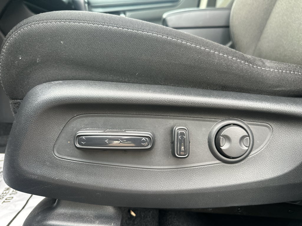 2025 Honda CR-V EX - Photo 22