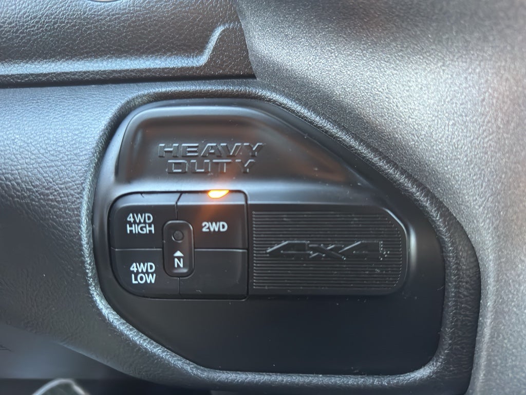 2024 RAM 3500 Tradesman Crew Cab 4x4 8' Box