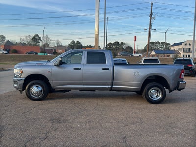 2024 RAM 3500 Tradesman Crew Cab 4x4 8' Box