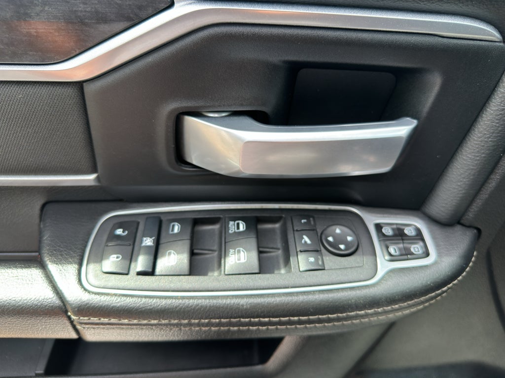 2024 RAM 3500 Big Horn Crew Cab 4x4 8' Box