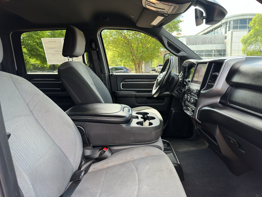 2024 RAM 3500 Big Horn Crew Cab 4x4 8' Box