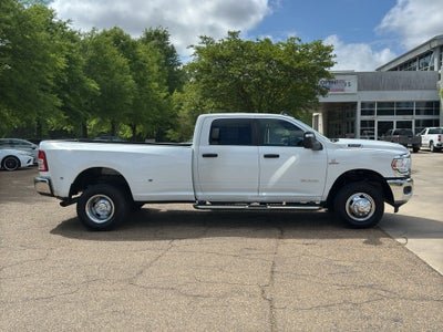 2024 RAM 3500 Big Horn Crew Cab 4x4 8' Box
