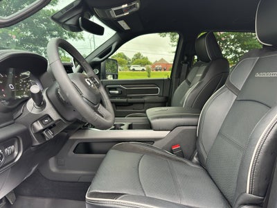 2026 RAM 3500 Laramie Crew Cab 4x4 8' Box