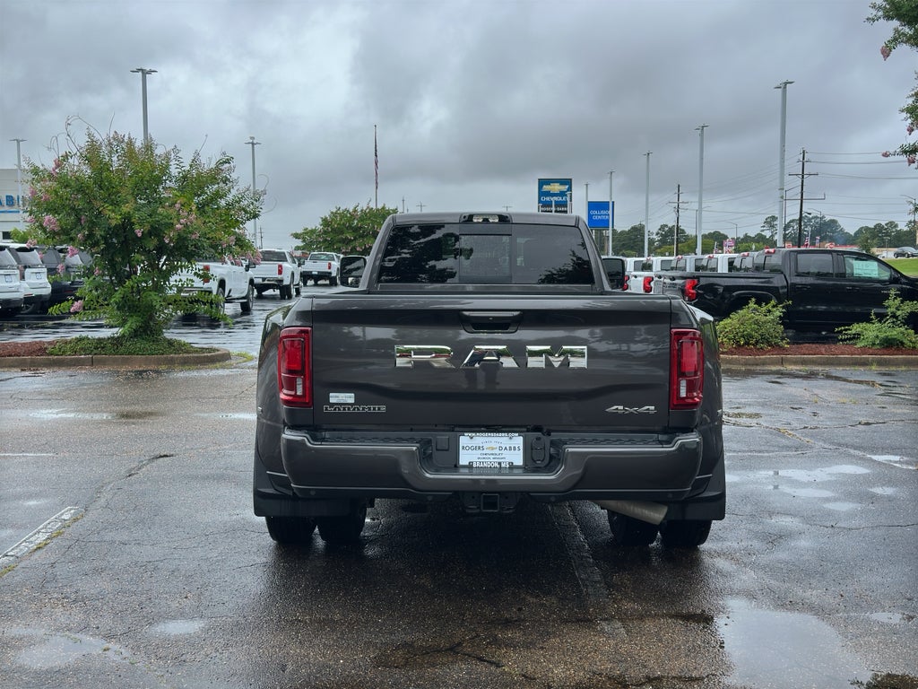 2026 RAM 3500 Laramie Crew Cab 4x4 8' Box
