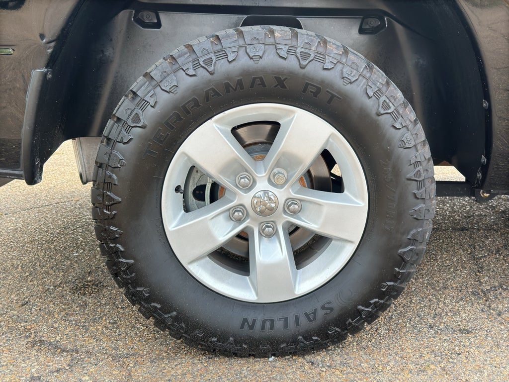 2019 RAM 1500 Classic Tradesman Crew Cab 4x2 5'7" Box
