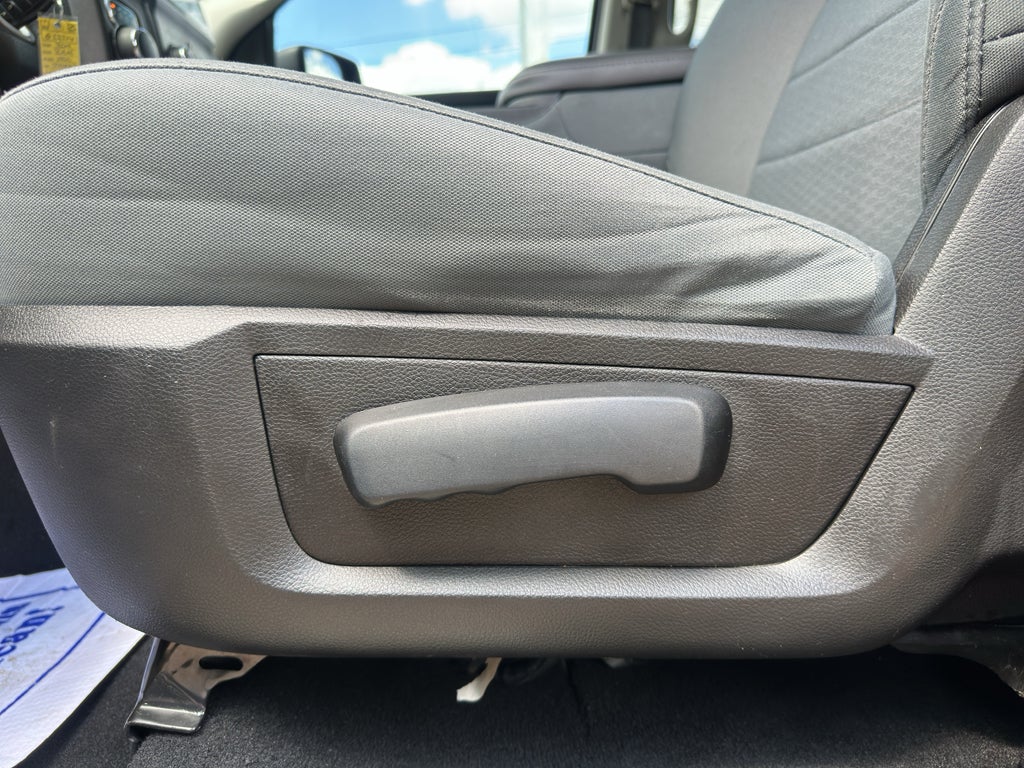 2019 RAM 1500 Classic Tradesman Crew Cab 4x2 5'7" Box