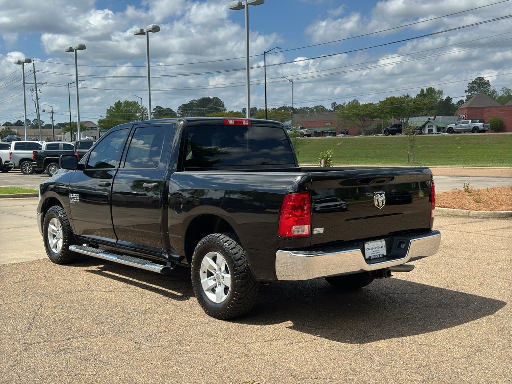 2019 RAM 1500 Classic Tradesman Crew Cab 4x2 5'7" Box