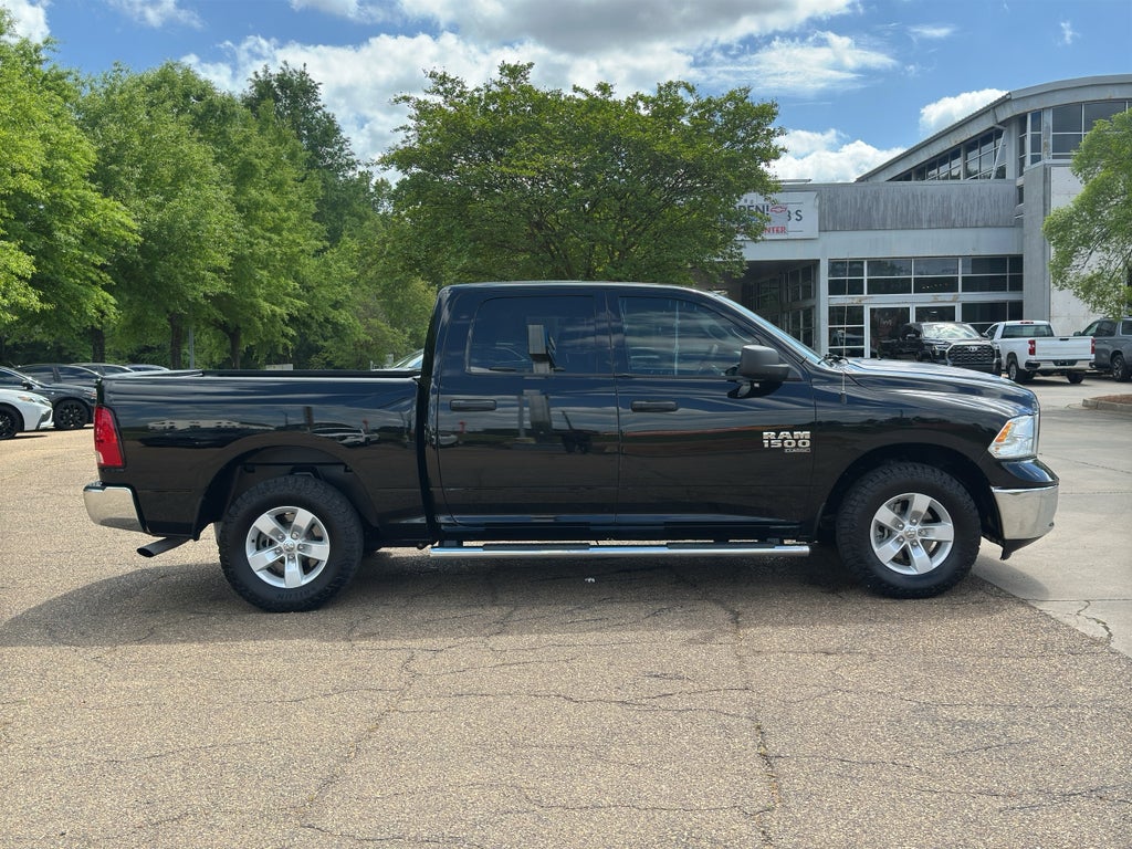 2019 RAM 1500 Classic Tradesman Crew Cab 4x2 5'7" Box