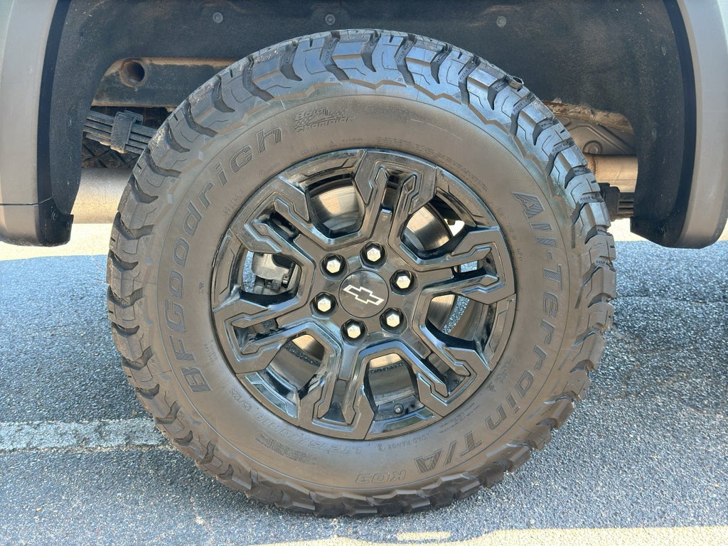 2023 Chevrolet Silverado 1500 ZR2 - Photo 10