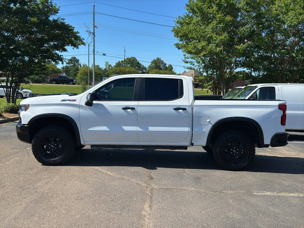 2023 Chevrolet Silverado 1500 ZR2 - Photo 4