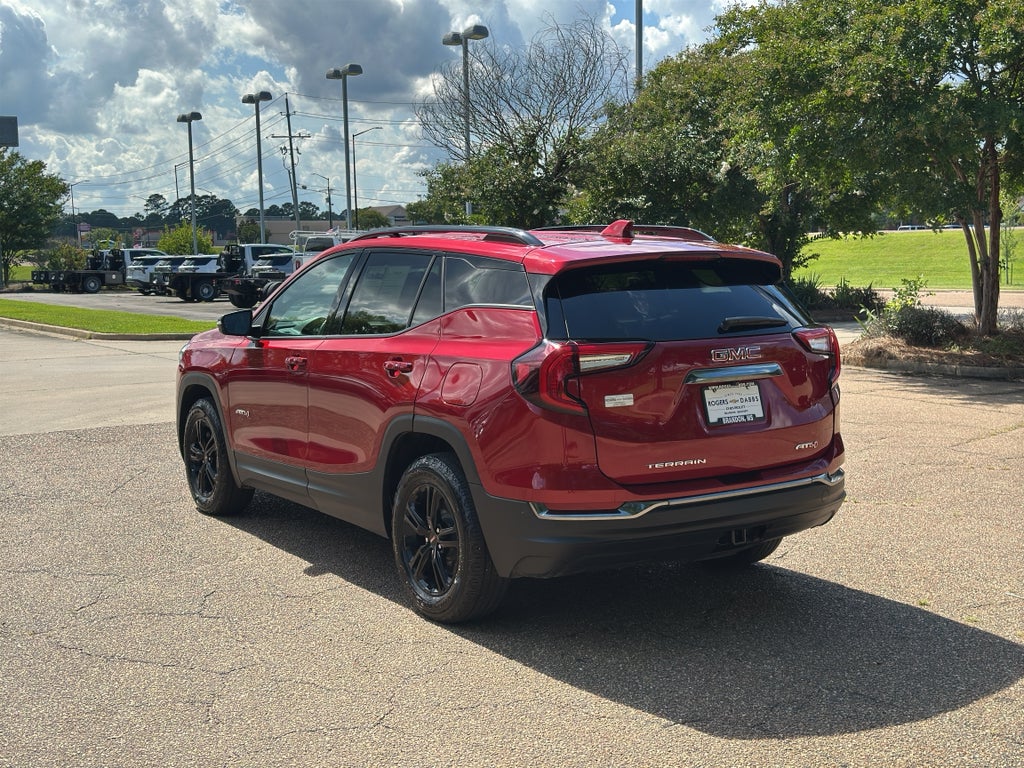 2023 GMC Terrain AT4