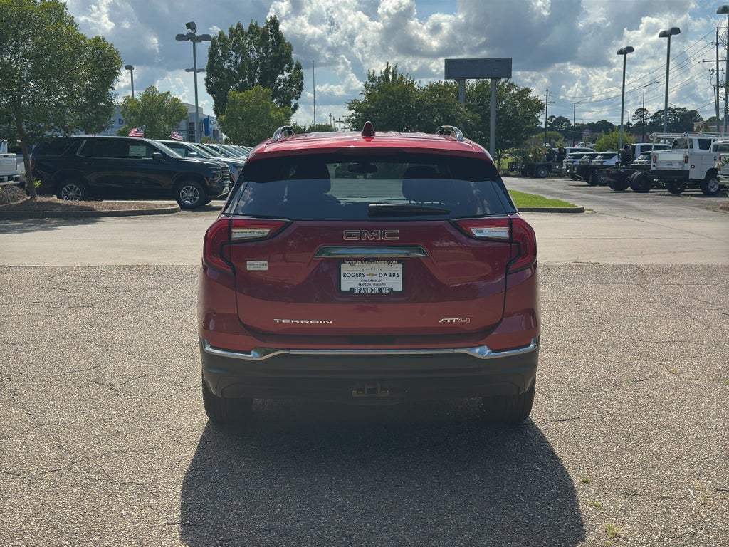2023 GMC Terrain AT4