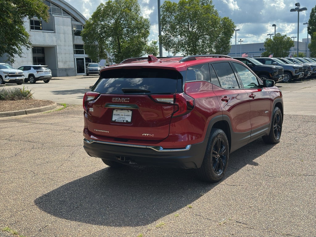 2023 GMC Terrain AT4