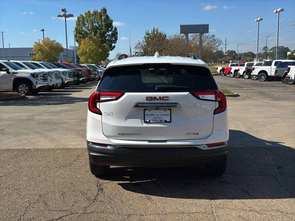 2022 GMC Terrain AT4