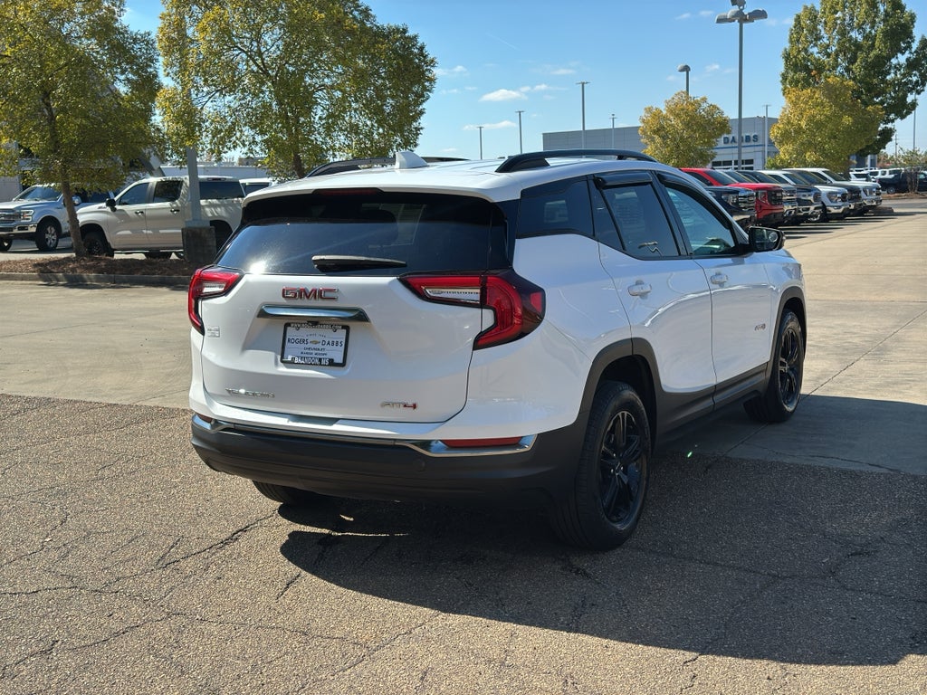 2022 GMC Terrain AT4