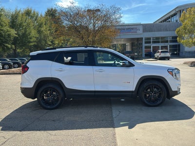 2022 GMC Terrain AT4