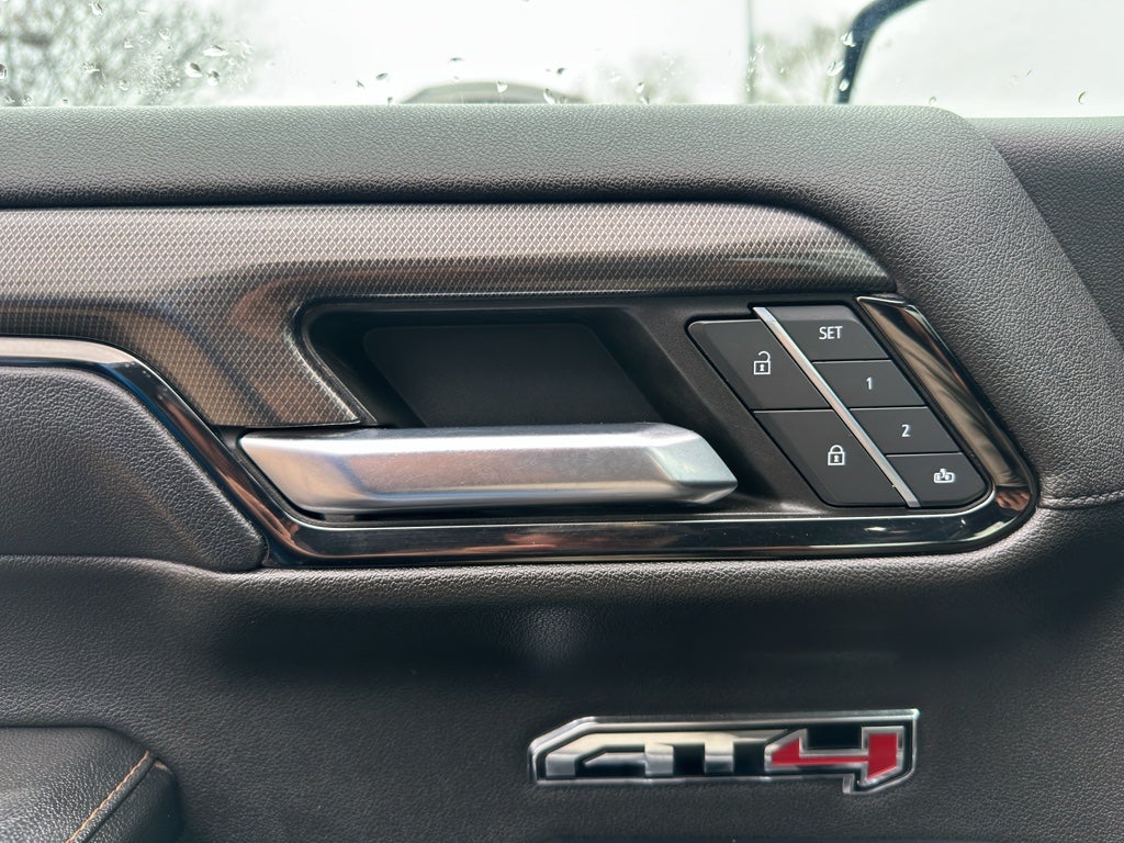 2022 GMC Sierra 1500 AT4