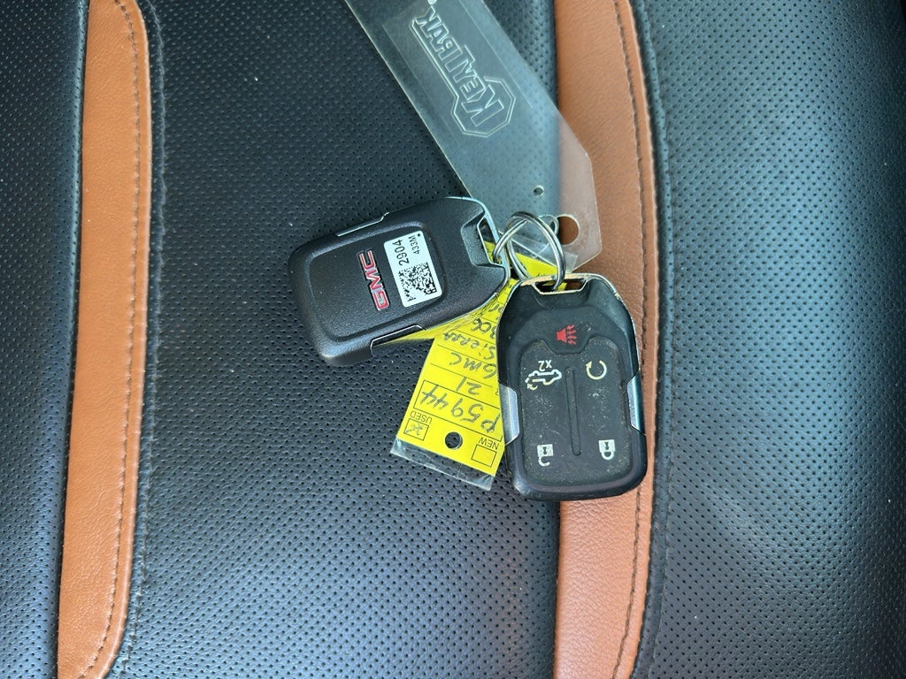 2021 GMC Sierra 1500 AT4