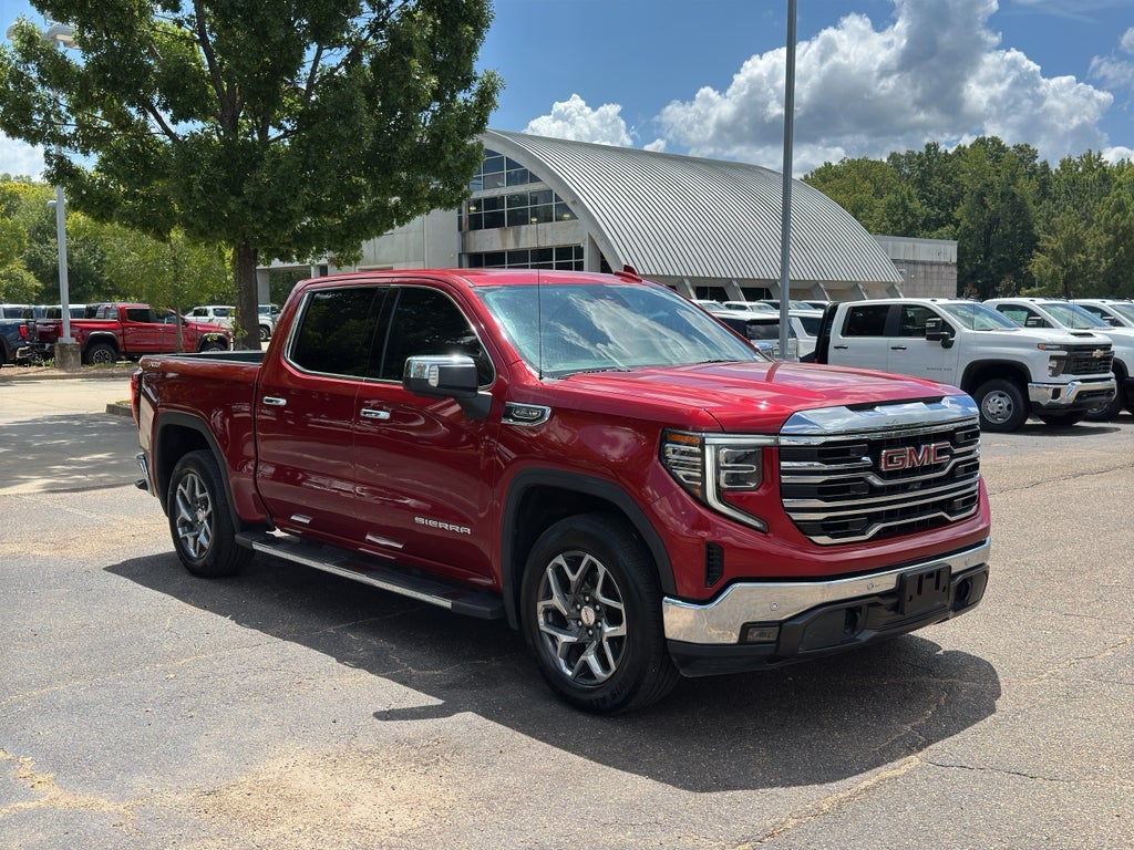 2024 GMC Sierra 1500 SLT