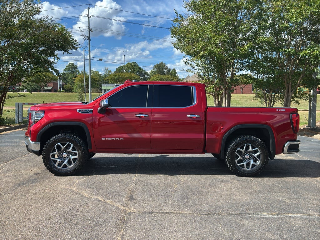 2024 GMC Sierra 1500 SLT