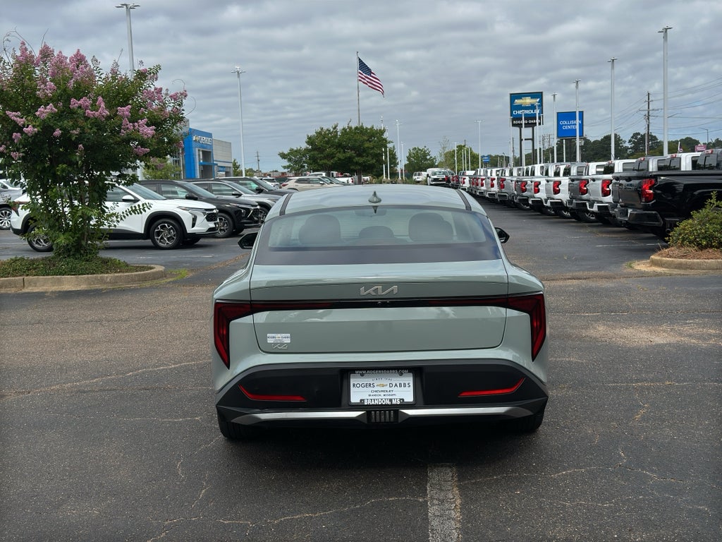 2025 Kia K4 LXS