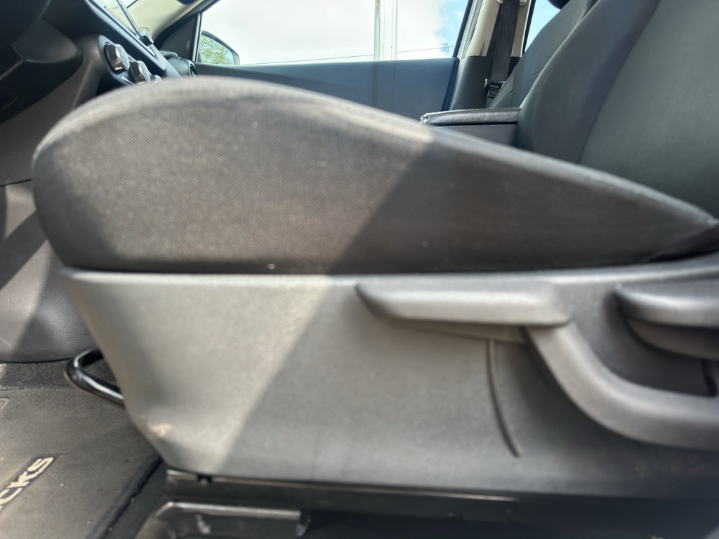 2023 Nissan Kicks S Xtronic CVT