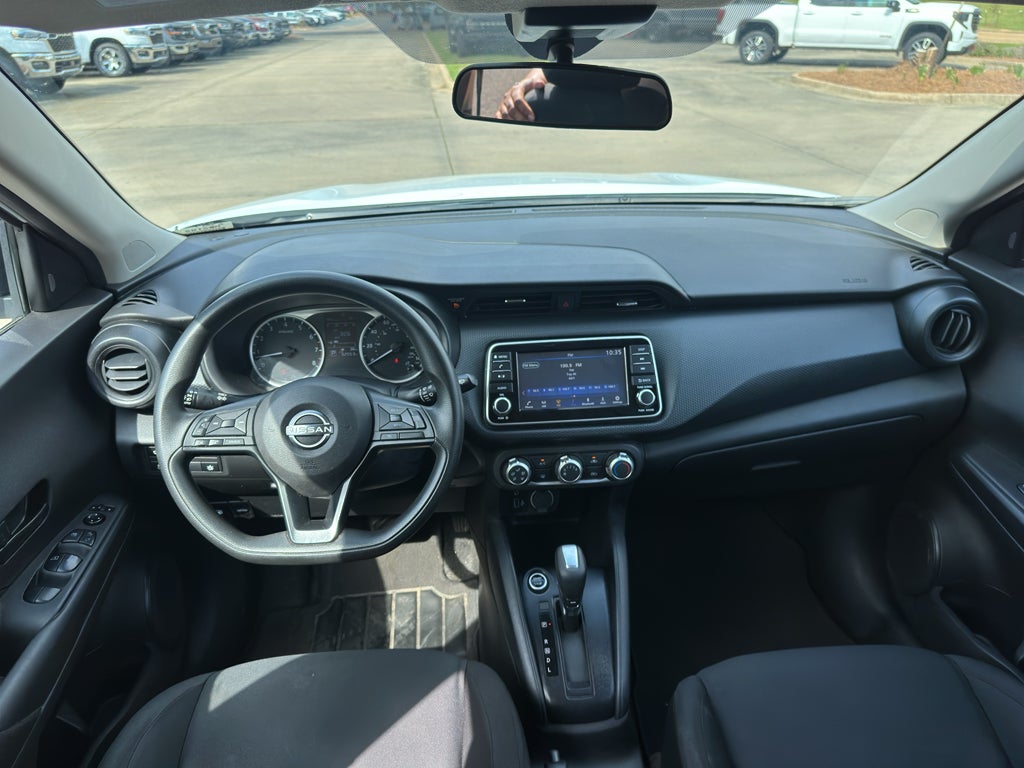 2023 Nissan Kicks S Xtronic CVT
