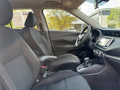 2023 Nissan Kicks S Xtronic CVT