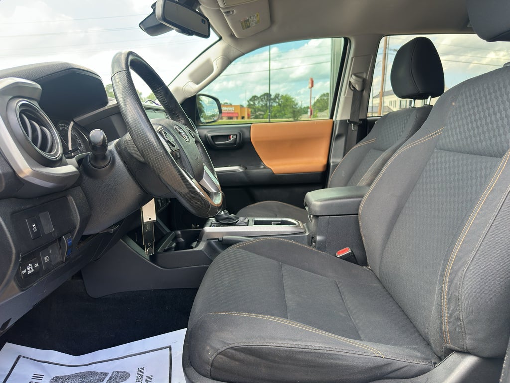 2020 Toyota Tacoma SR5 V6
