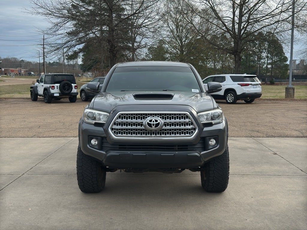 2016 Toyota Tacoma TRD Sport